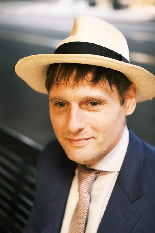 Book corporate magician Shaun for Orange County events